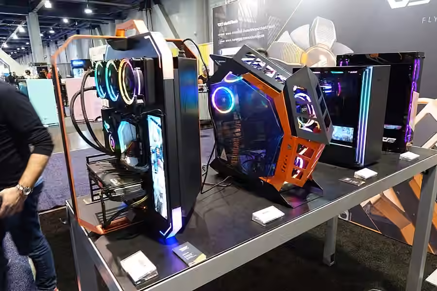 Computadores gamer en exhibición